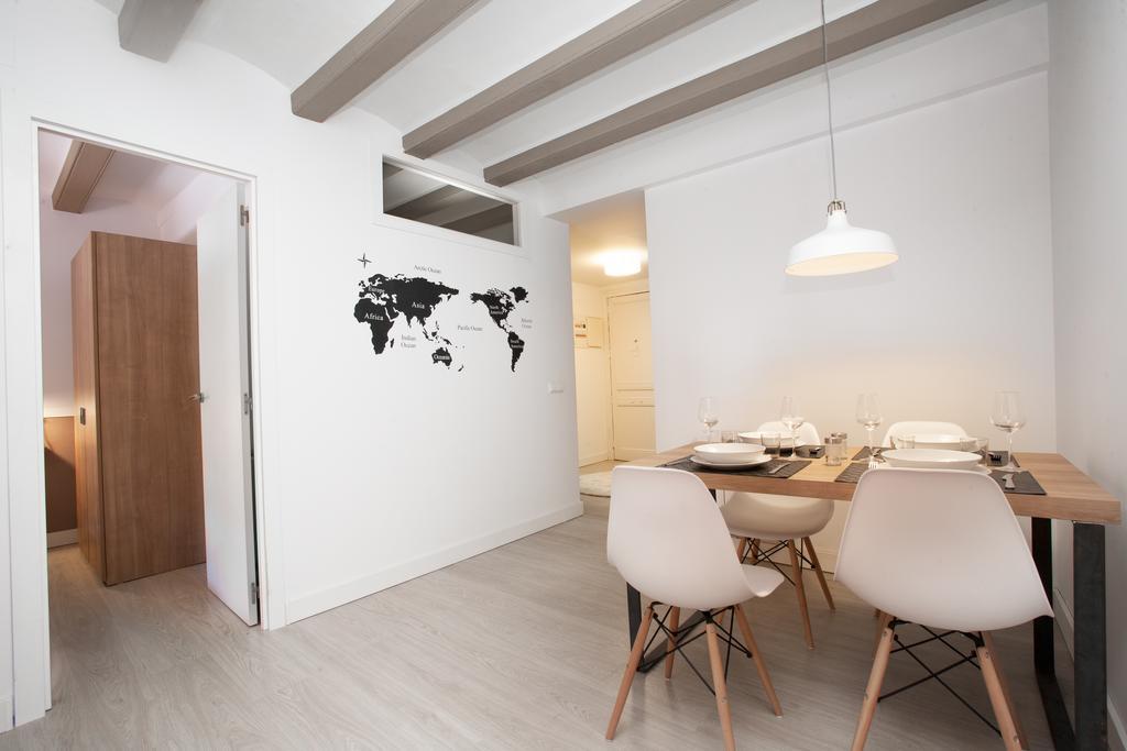Bcn Sagrada Familia Apartments برشلونة الغرفة الصورة